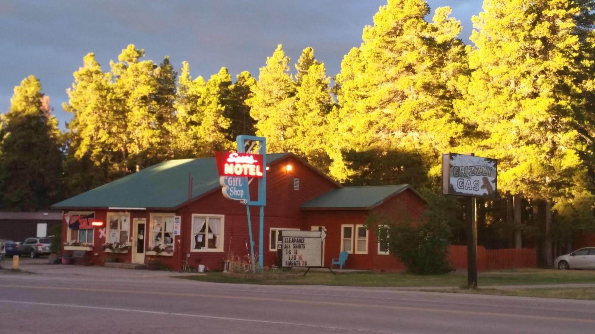 Sears Motel East Glacier Park Village Exteriör bild